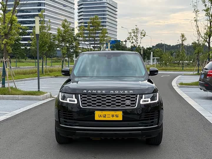 Land Rover range rover