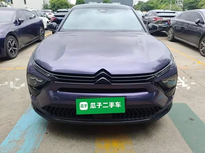 Citroën Versailles C5 X