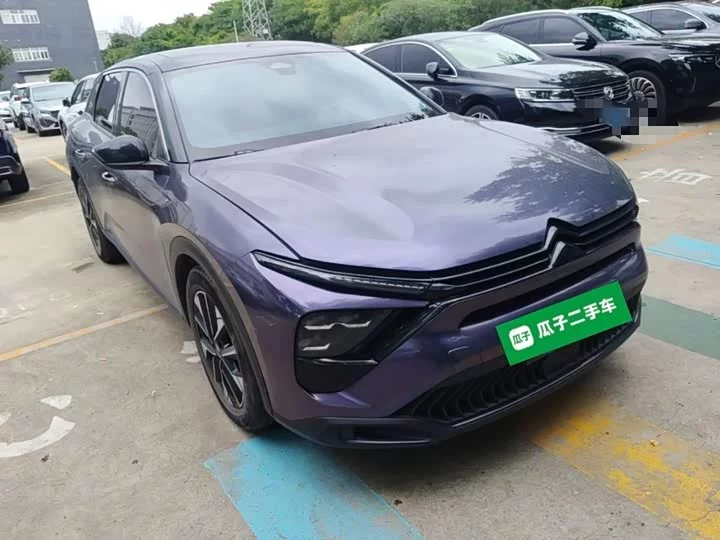 Citroën Versailles C5 X