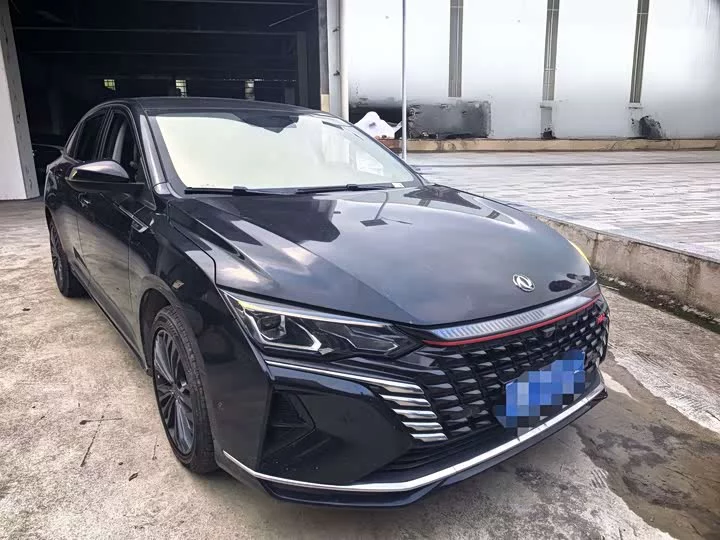 Dongfeng Yixuan MAX