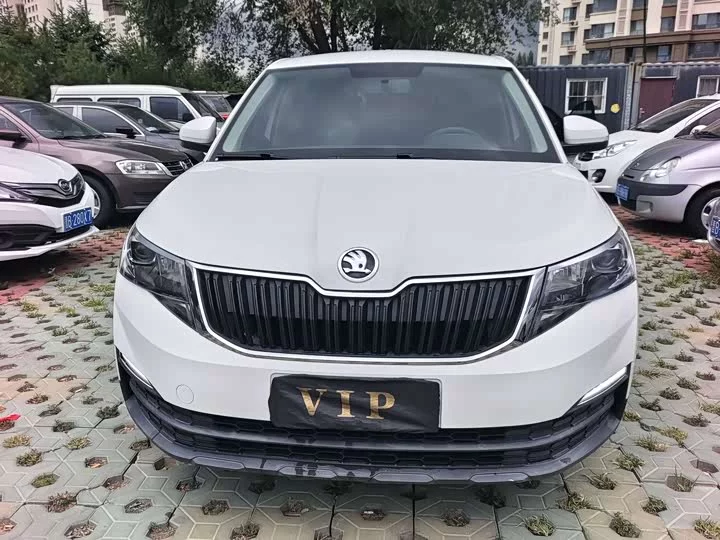 Skoda Comek