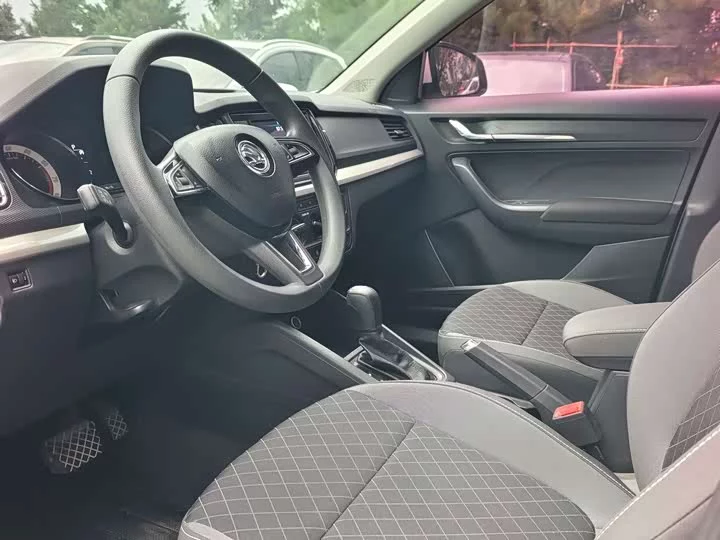 Skoda Comek