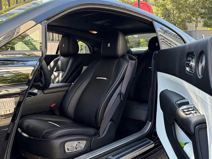 Rolls Royce Phantom