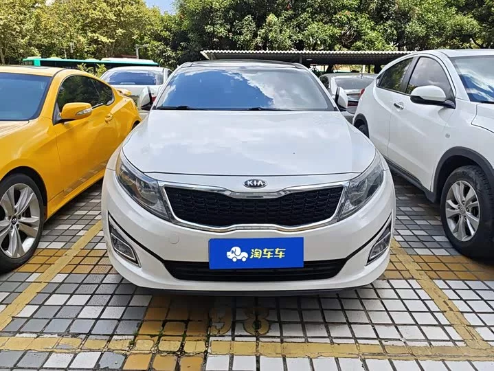 kia K5