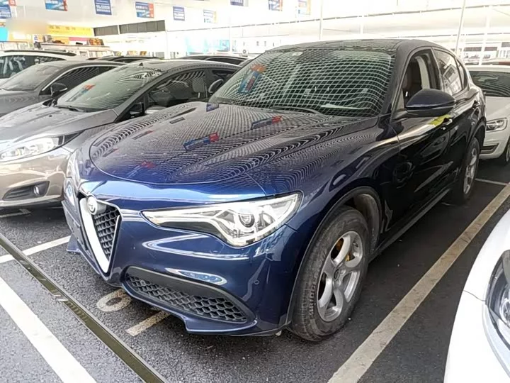 alfa romeo Stelvio