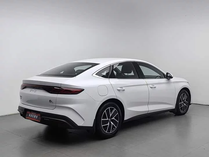 BYD Qin L