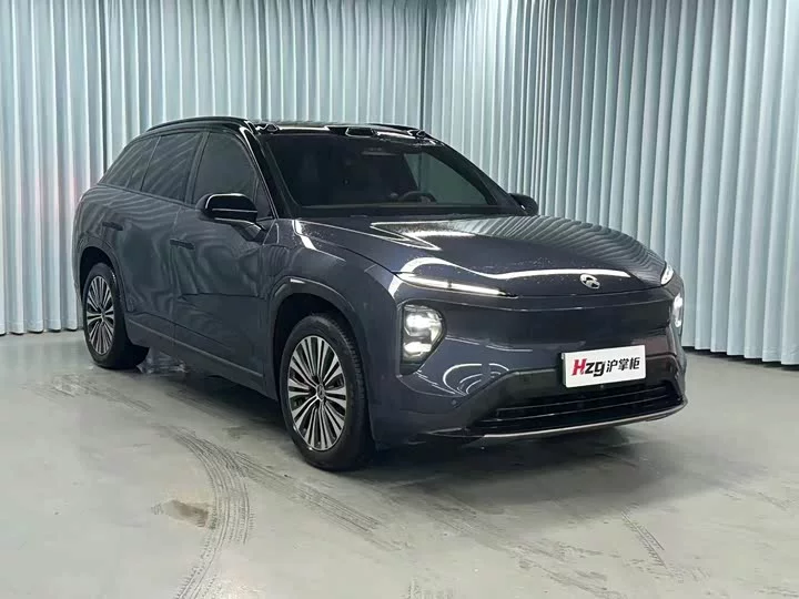 NIO ES7
