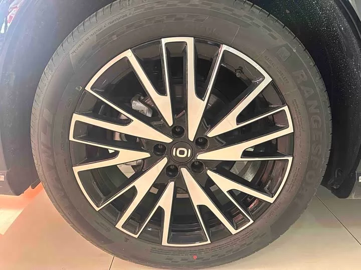 Changan Q07