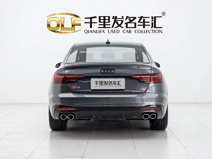 Audi S4