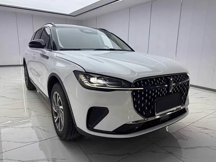 Lincoln adventurer