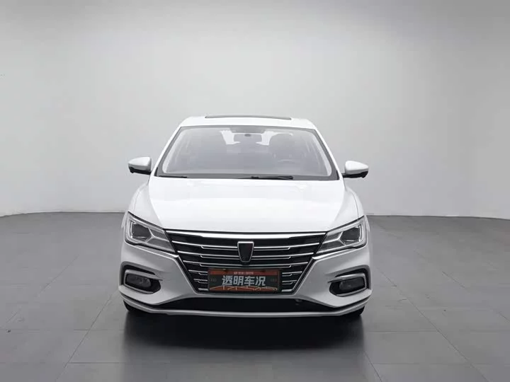 Roewe i5