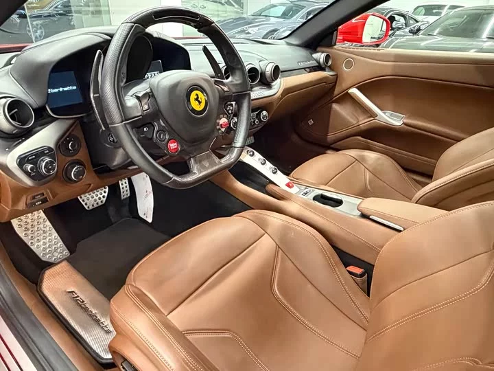 ferrari F12berlinetta