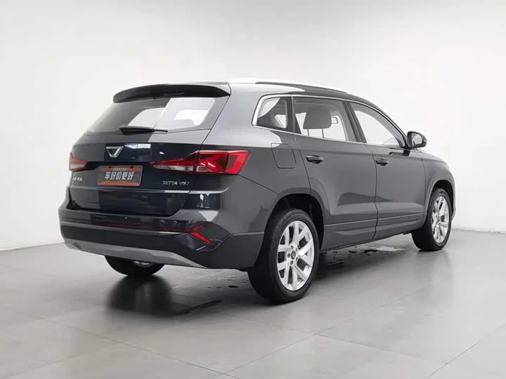 Jetta VS7