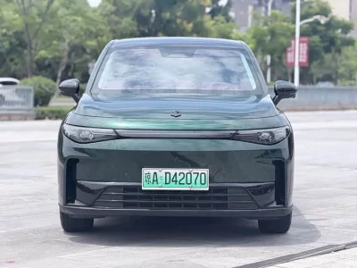 Leapmotor C10