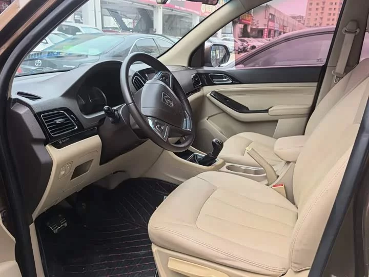 Baojun 730
