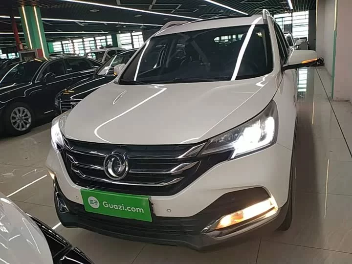 Dongfeng AX7