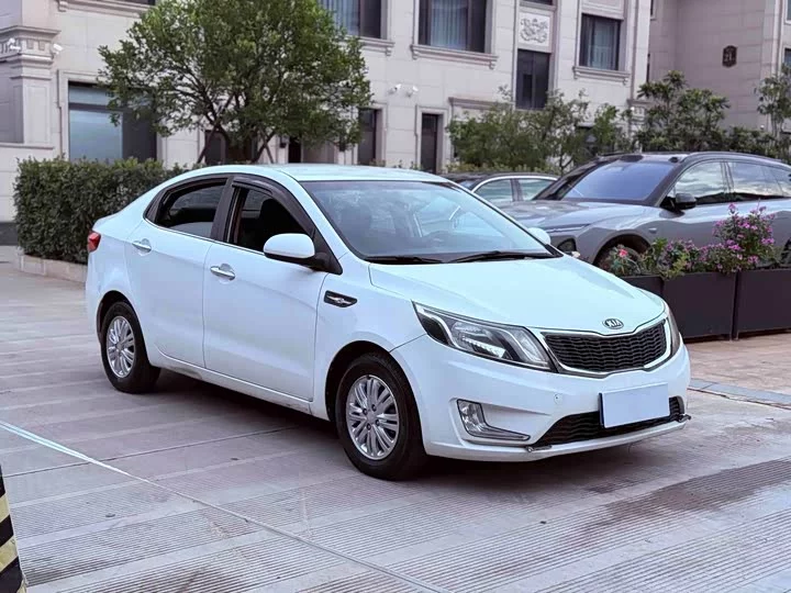 kia K2