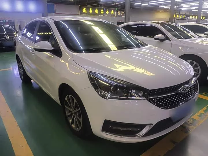 Chery Arrizo 5