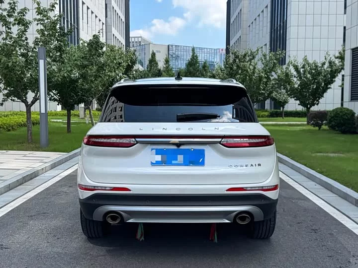 Lincoln adventurer