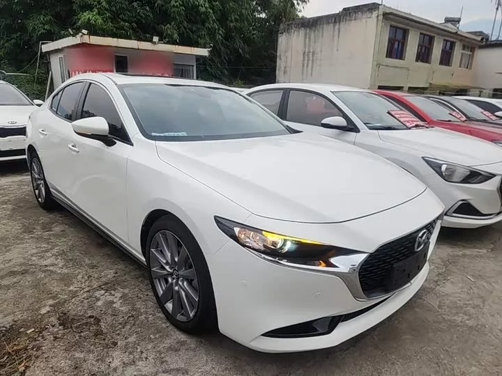 Mazda 3