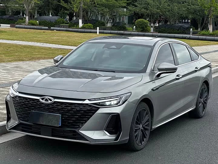 Chery Arrizo 8