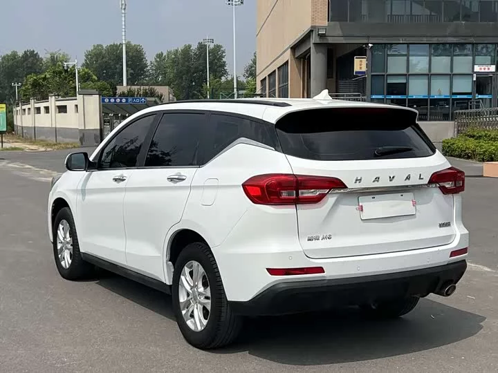 Haval M6