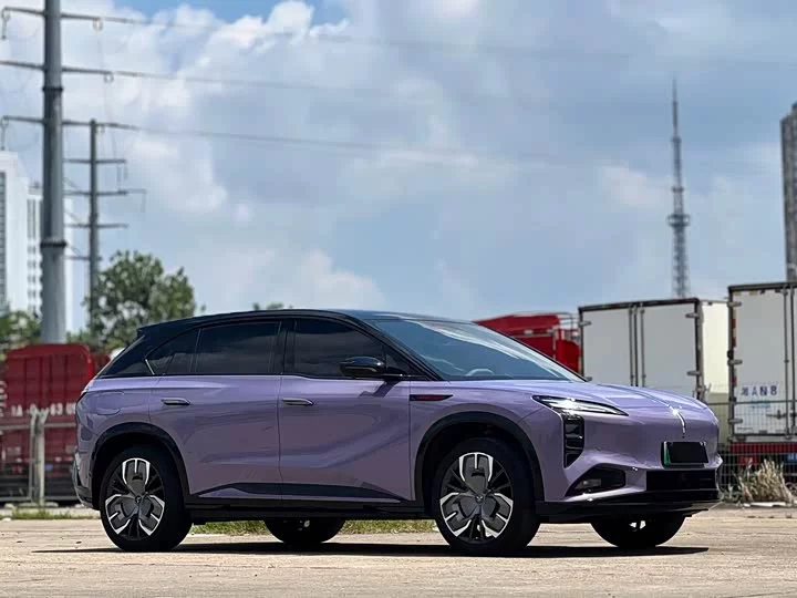 Hongqi Tiangong 08