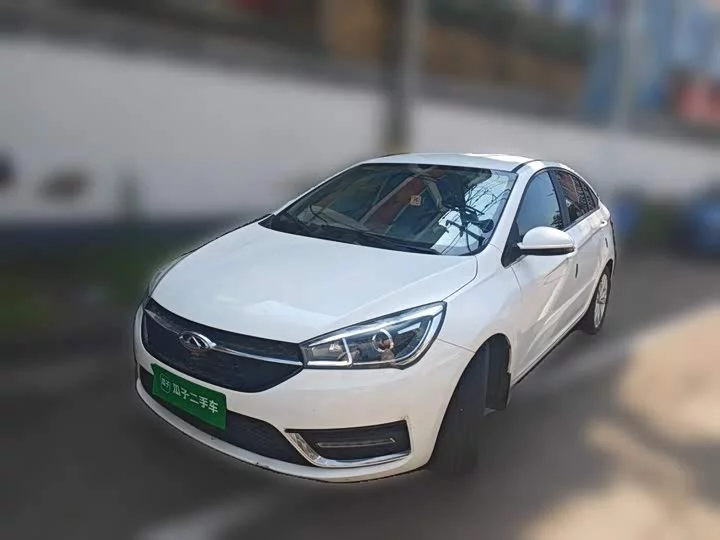 Chery Arrizo 5