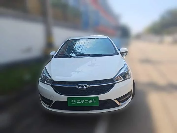 Chery Arrizo 5