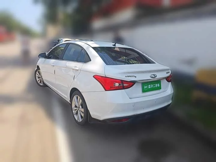 Chery Arrizo 5