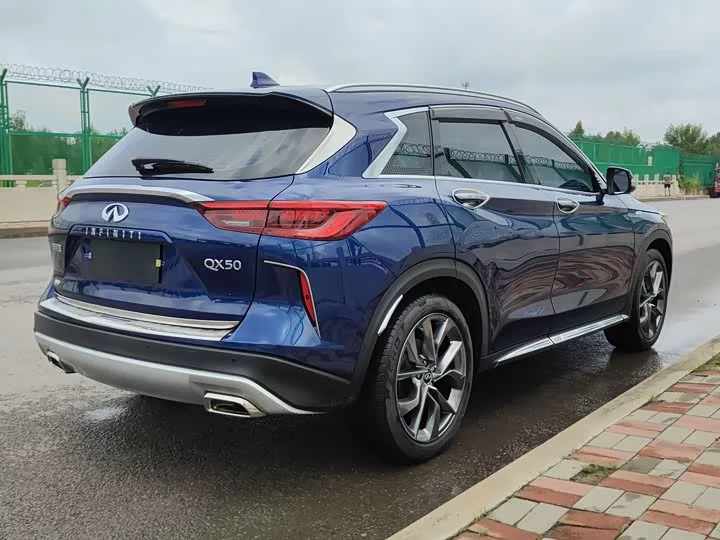 Infiniti QX50