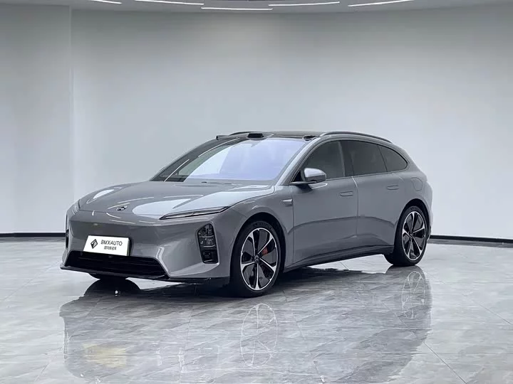 NIO ET5T