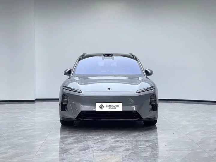 NIO ET5T
