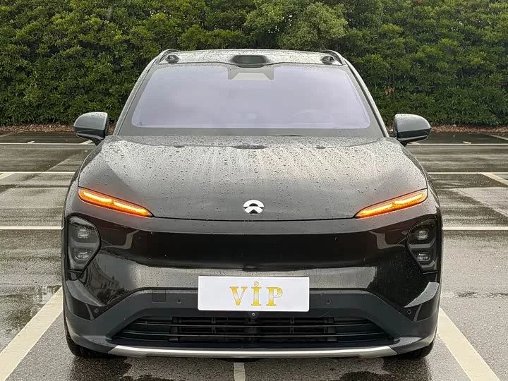 NIO ES7
