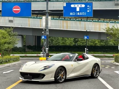 ferrari 812