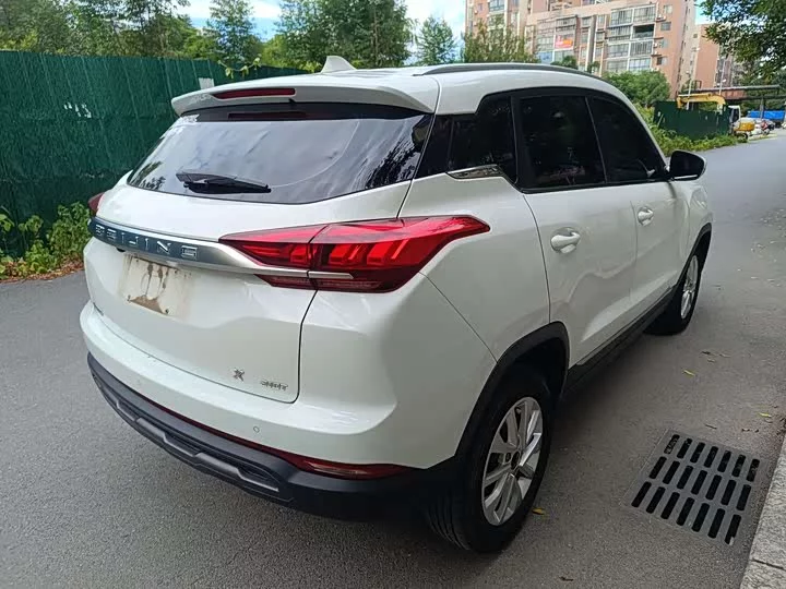 BAIC Beijing X3