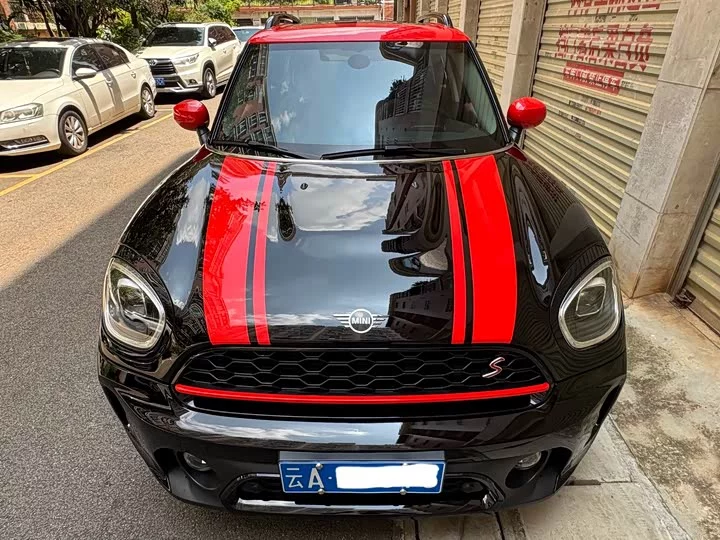 MINI COUNTRYMAN