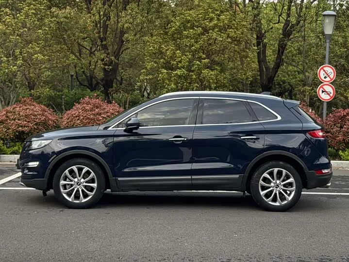 Lincoln MKC