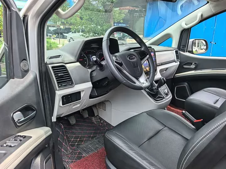 JAC Ruifeng M4