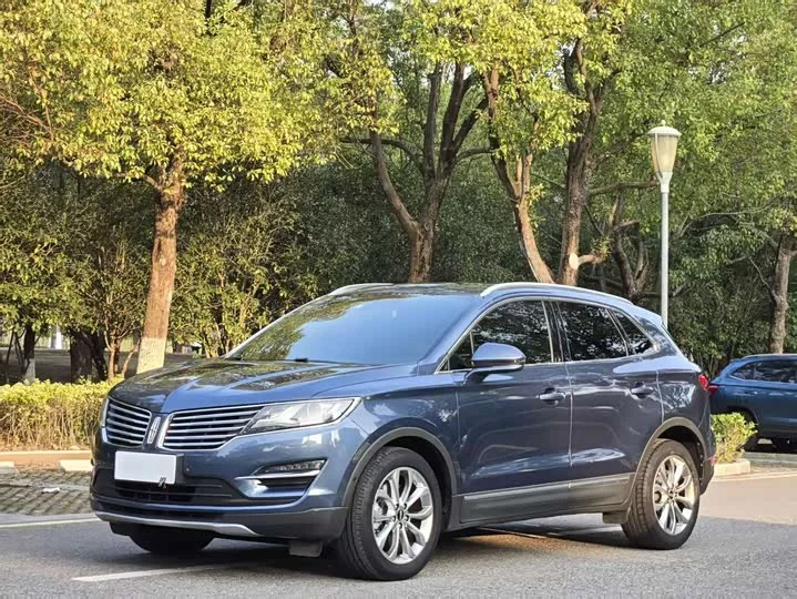 Lincoln MKC