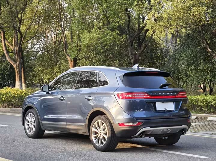 Lincoln MKC