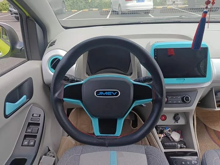 Jiangling Easy EV2