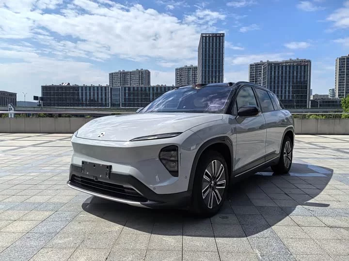 NIO ES7