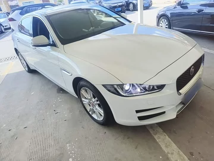 Jaguar XEL