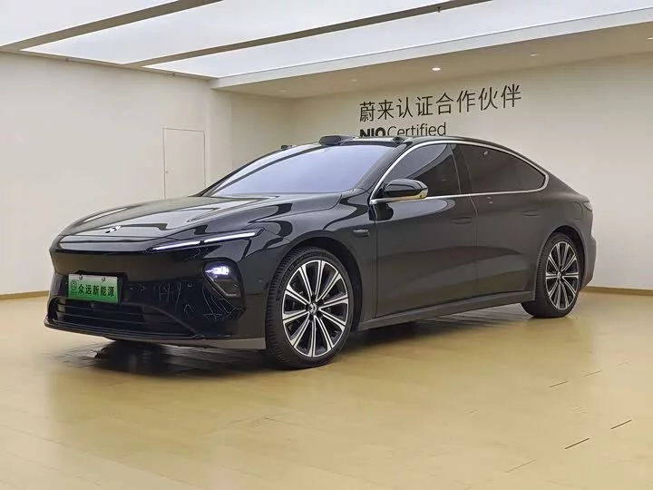 NIO ET7