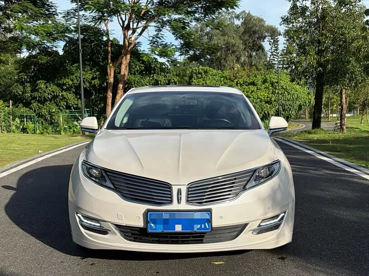 Lincoln MKZ