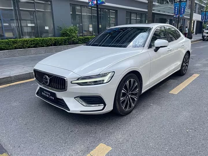 Volvo S60