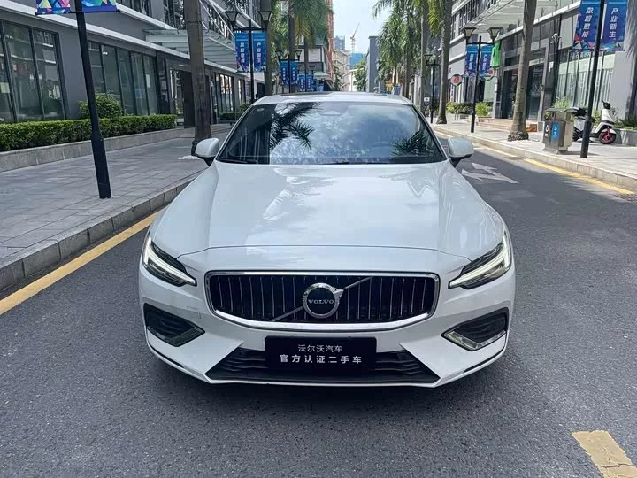 Volvo S60