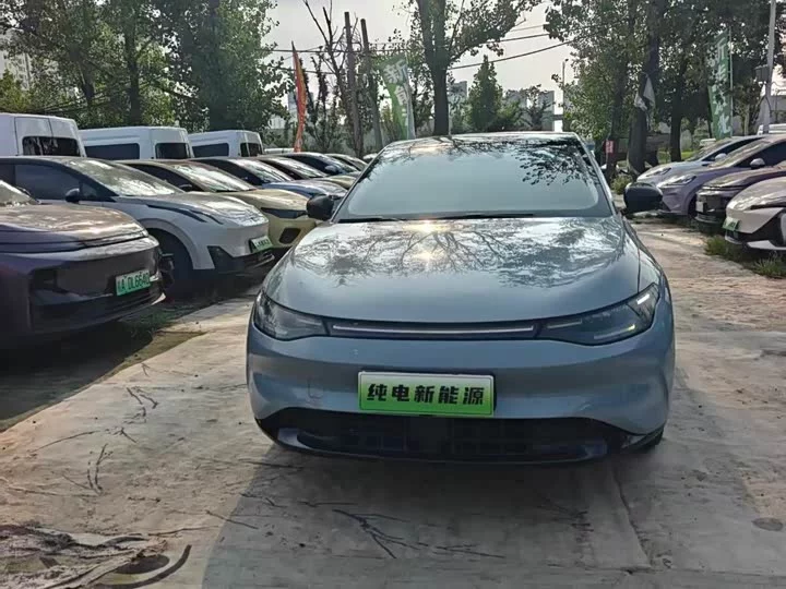 Leapmotor Zero running C01