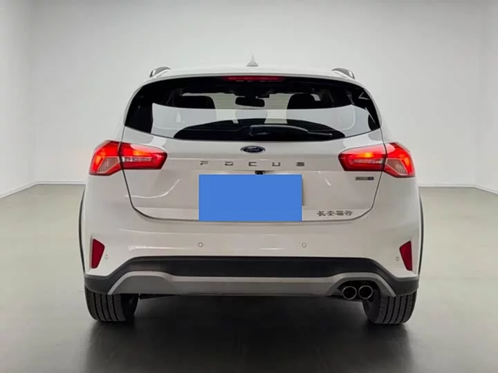 Ford Fox Active